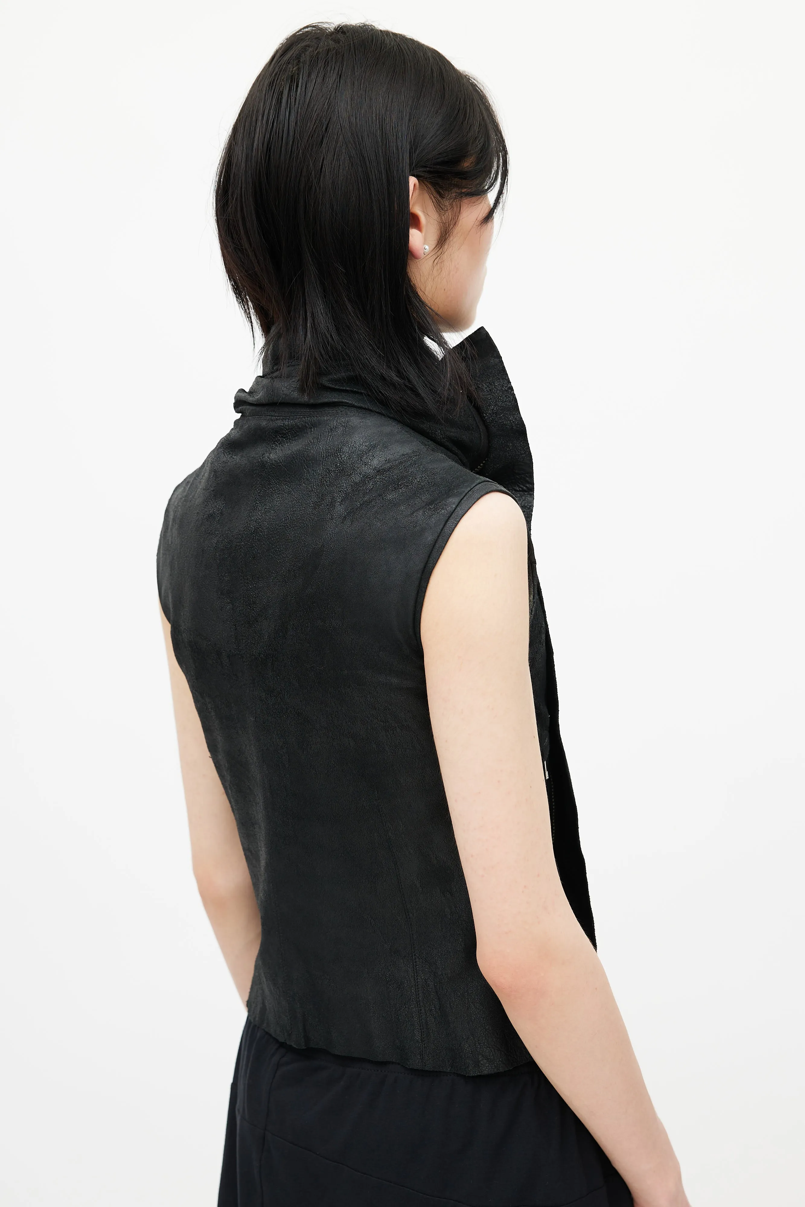 Black Leather Sleeveless Vest