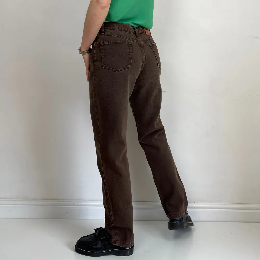 Brown Straight Leg Jeans - SMALL