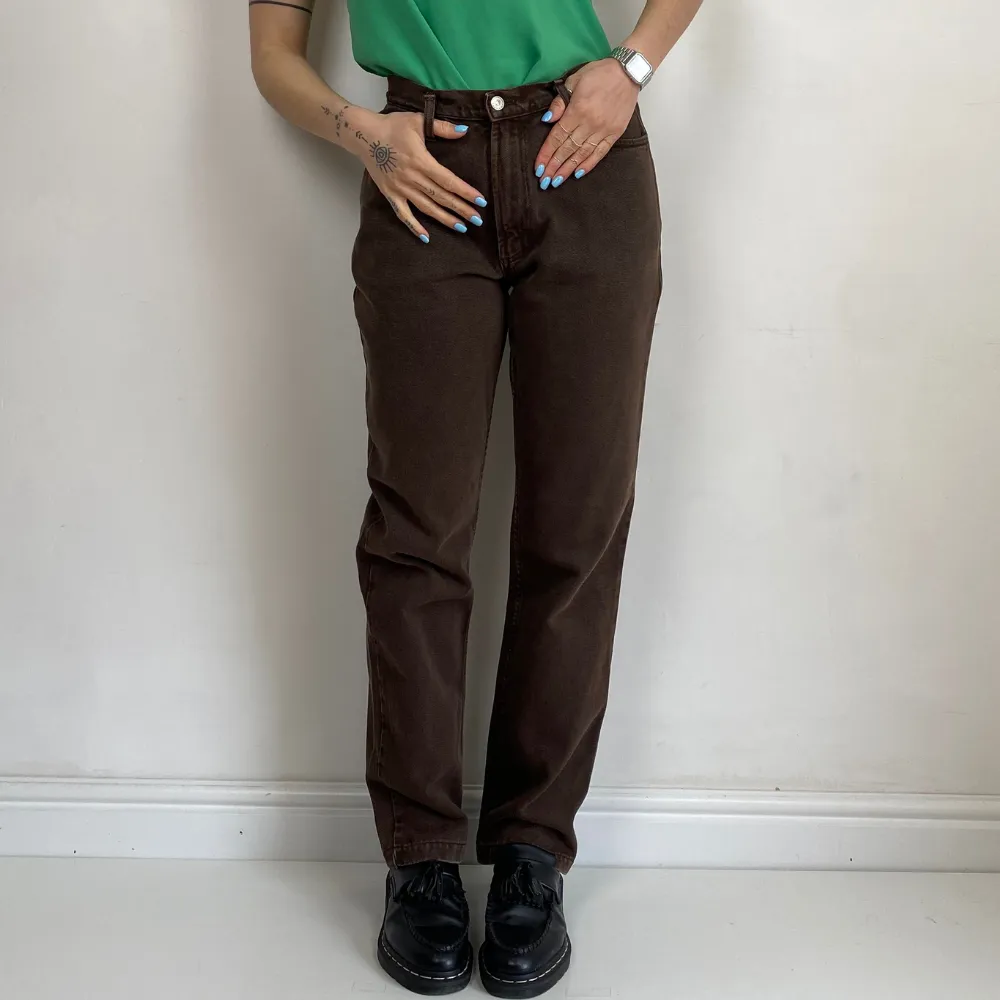 Brown Straight Leg Jeans - SMALL