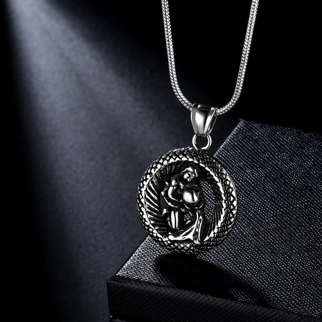 Men Zodiac Aquarius Necklace Pendant Star Sign Constellation Jewelry Women Boys Girls Birthday Gift