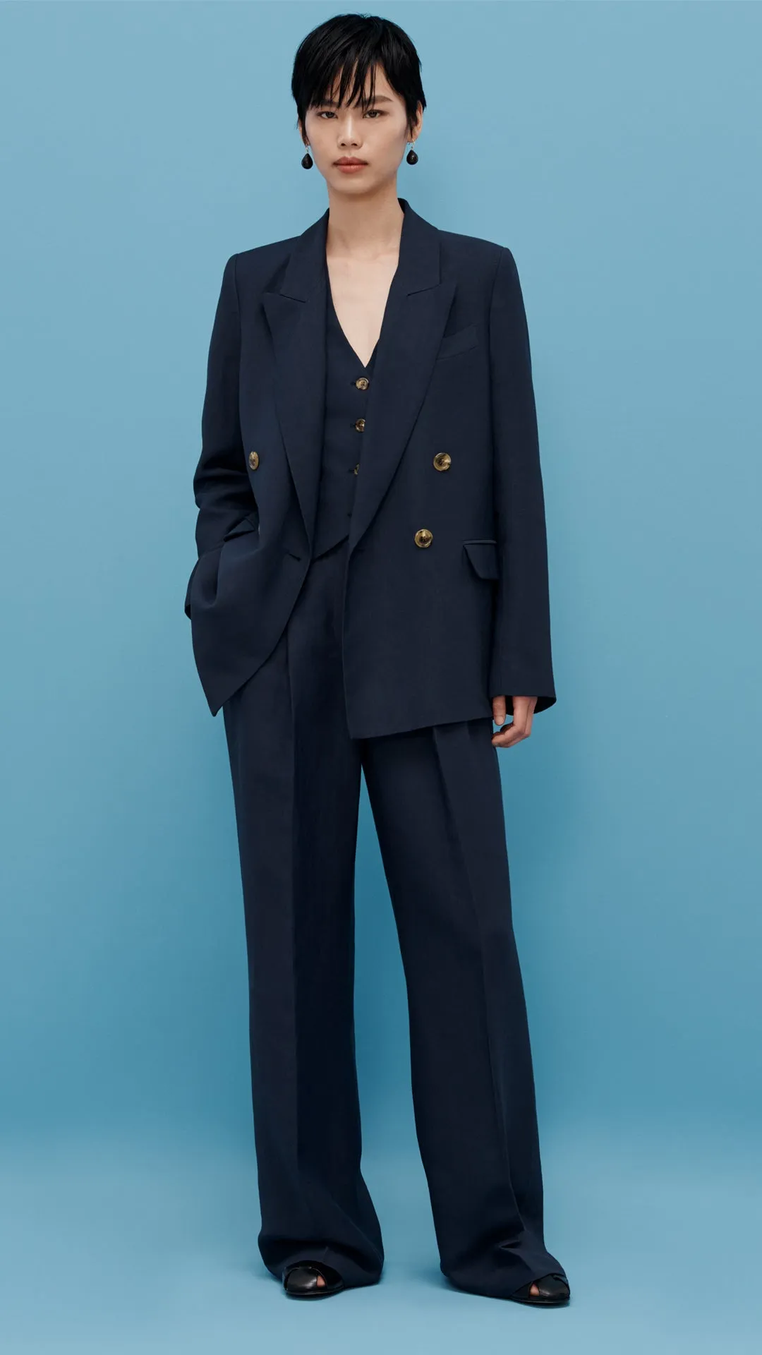 Peak Lapel Blazer in Viscose Linen Twill | Navy
