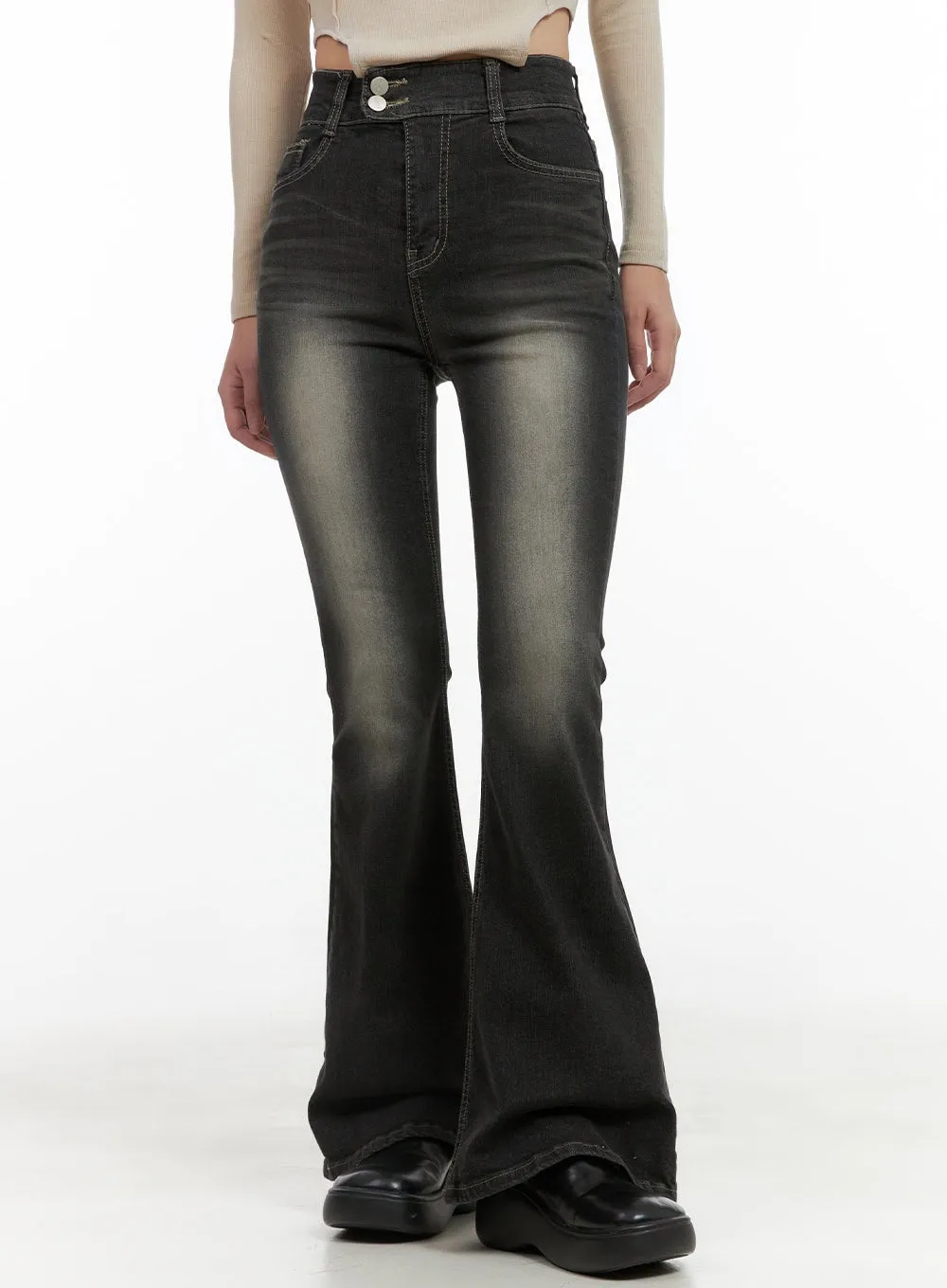 Quinn Double-Button Slim Bootcut Jeans CG422